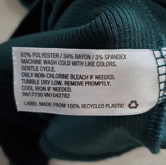 NWT WILD FABLE Ribbed Short Sleeve Tee Sz. L - Picture 4 of 4